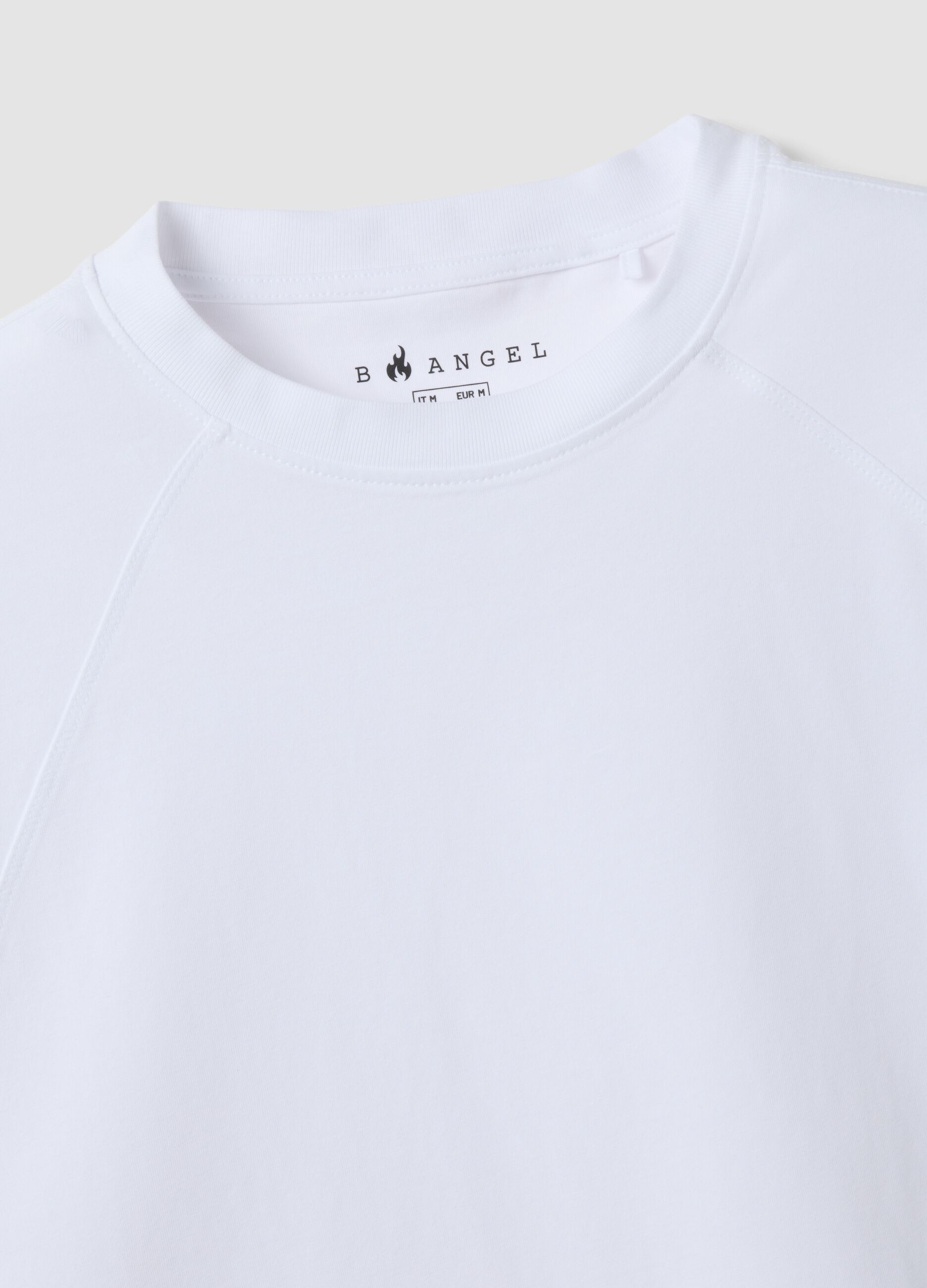 &Lambda;&epsilon;&upsilon;&kappa;ή &alpha;&mu;ά&nu;&iota;&kappa;&eta; &mu;&pi;&lambda;&omicron;ύ&zeta;&alpha; &alpha;&pi;ό 100% &beta;&alpha;&mu;&beta;ά&kappa;&iota; &ndash; &kappa;&alpha;&nu;&omicron;&nu;&iota;&kappa;ή &epsilon;&phi;&alpha;&rho;&mu;&omicron;&gamma;ή