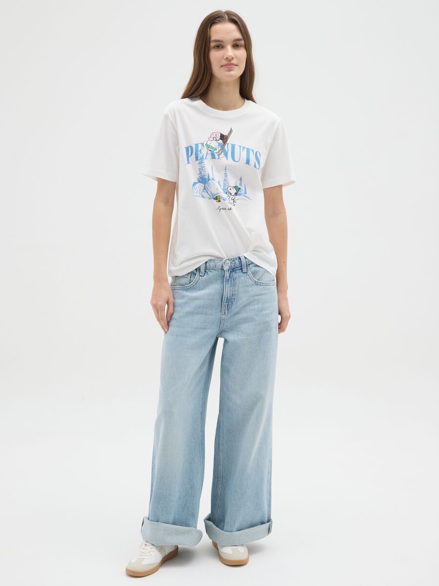 White pure cotton regular fit T-shirt with Peanuts print_1