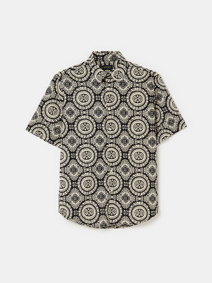 Short-sleeved shirt with ethnic print_0