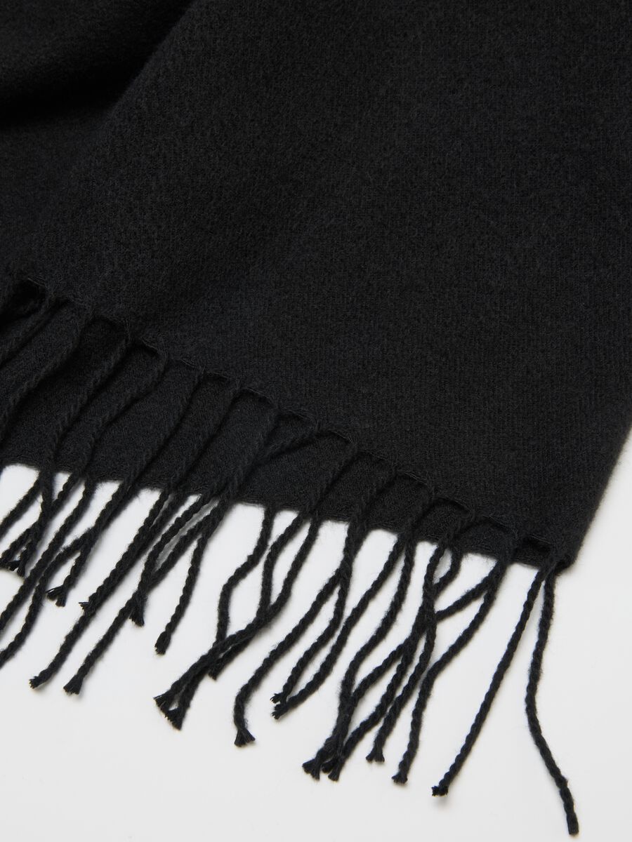 Black Scarf with Fringes_2