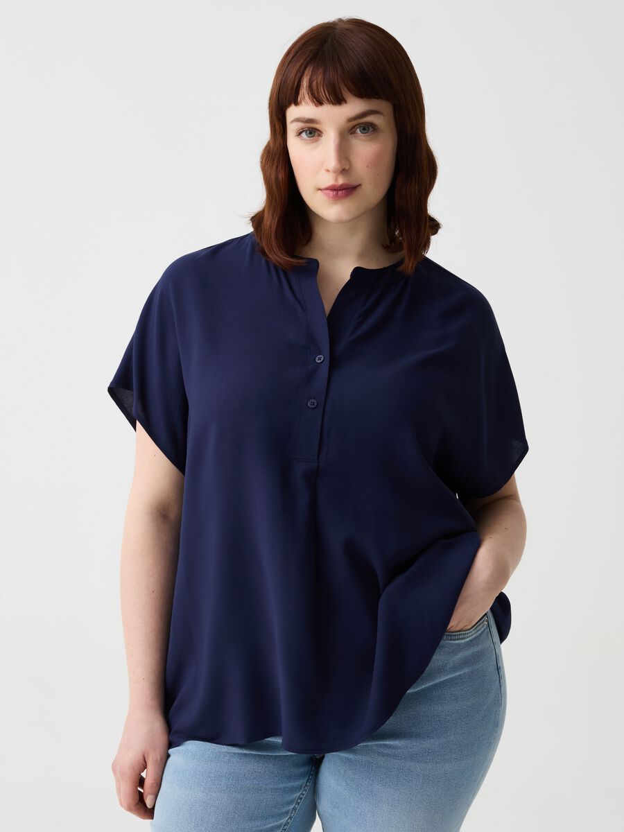 Curvy viscose blouse with buttons_0