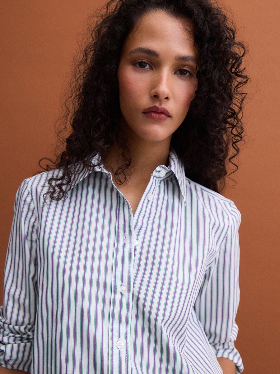 White cotton poplin shirt with purple stripes, regular fit_3