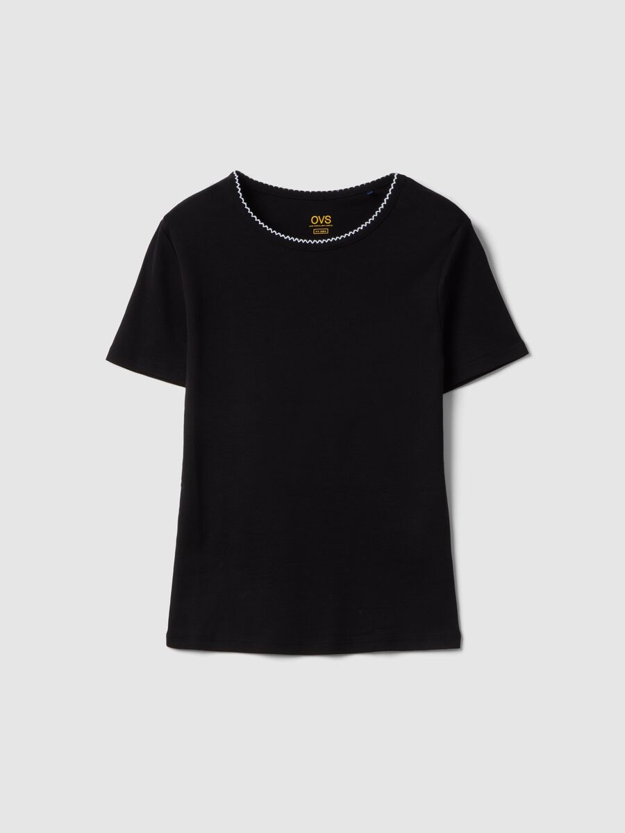 Black pure cotton regular fit T-shirt with contrast stitching_0