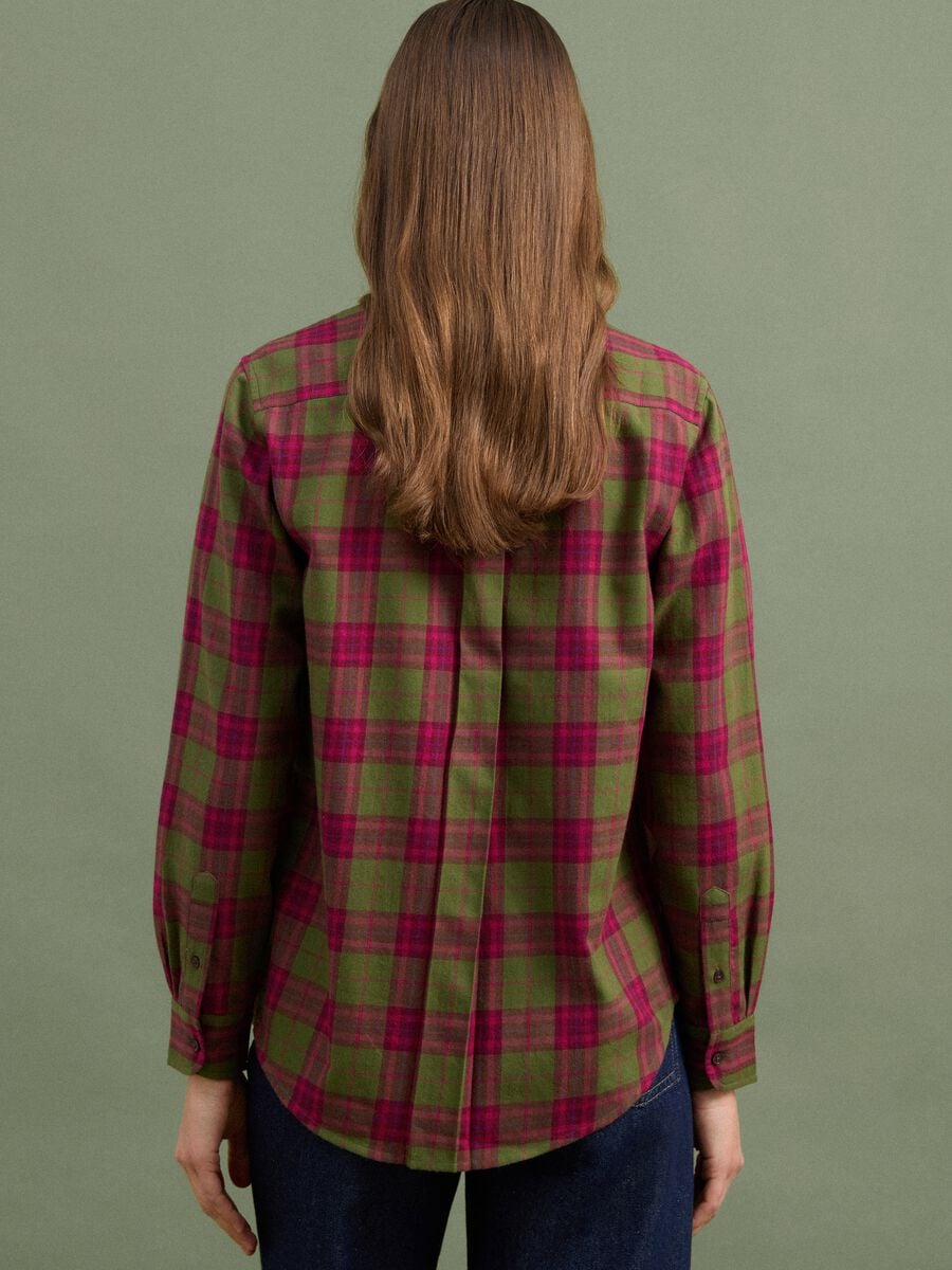 Camicia verde a quadri in flanella di puro cotone regular fit_3