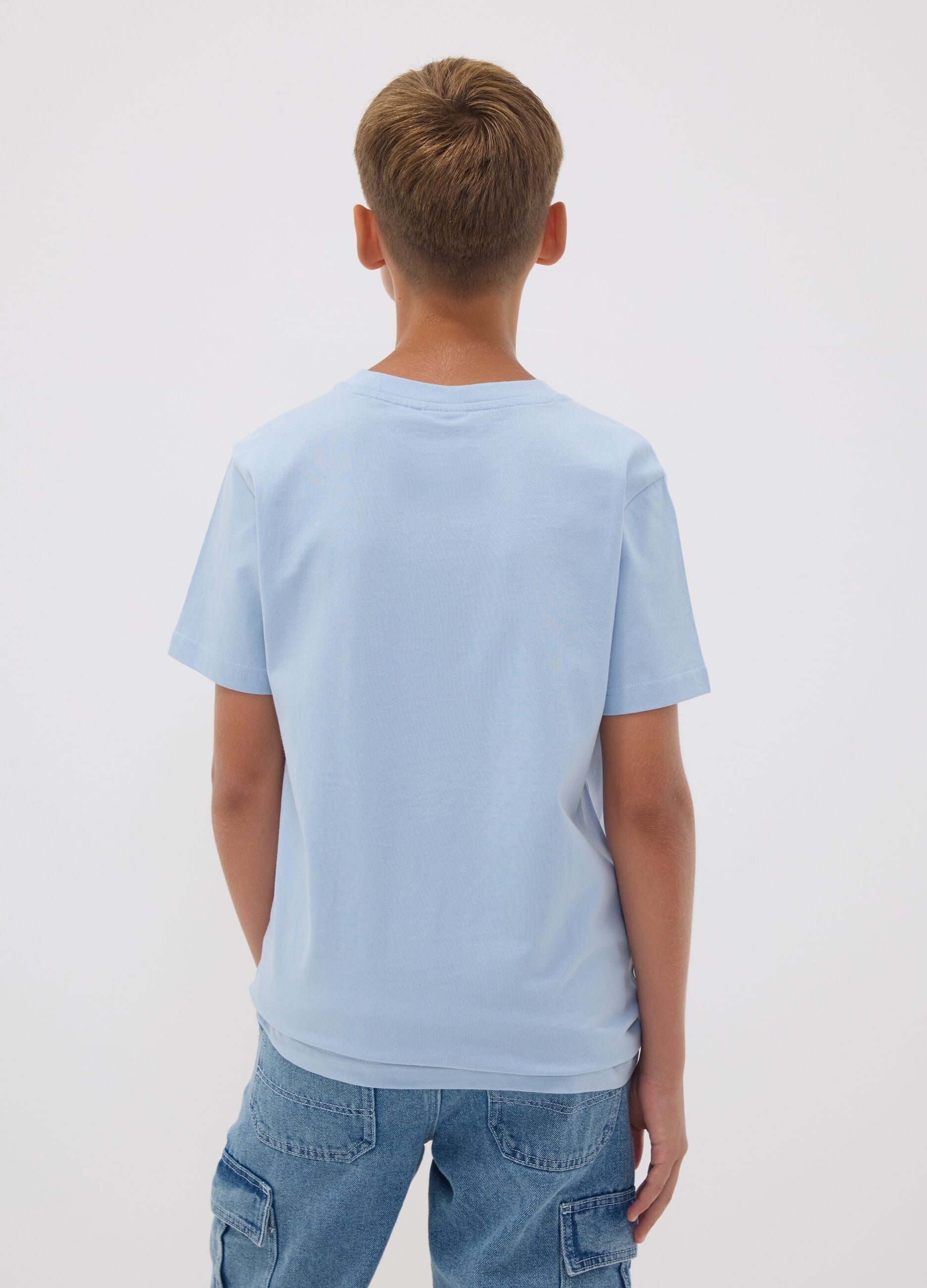 Hellblaues Jungen‑T‑Shirt aus reiner Baumwolle mit Simpsons‑Print