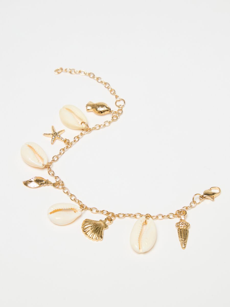 Bracelet with shells and sea pendants_1