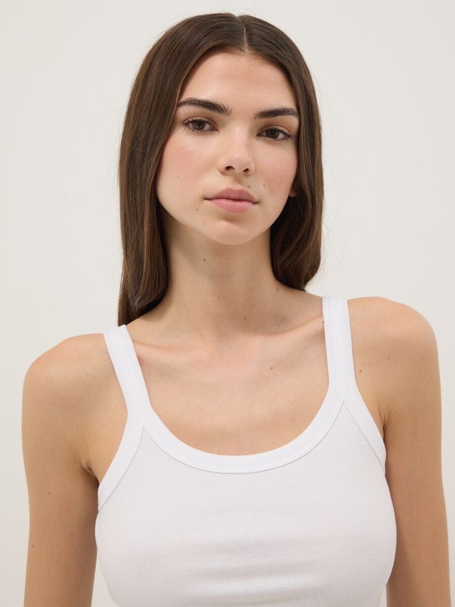 White pure cotton vest regular fit with wide shoulder_1