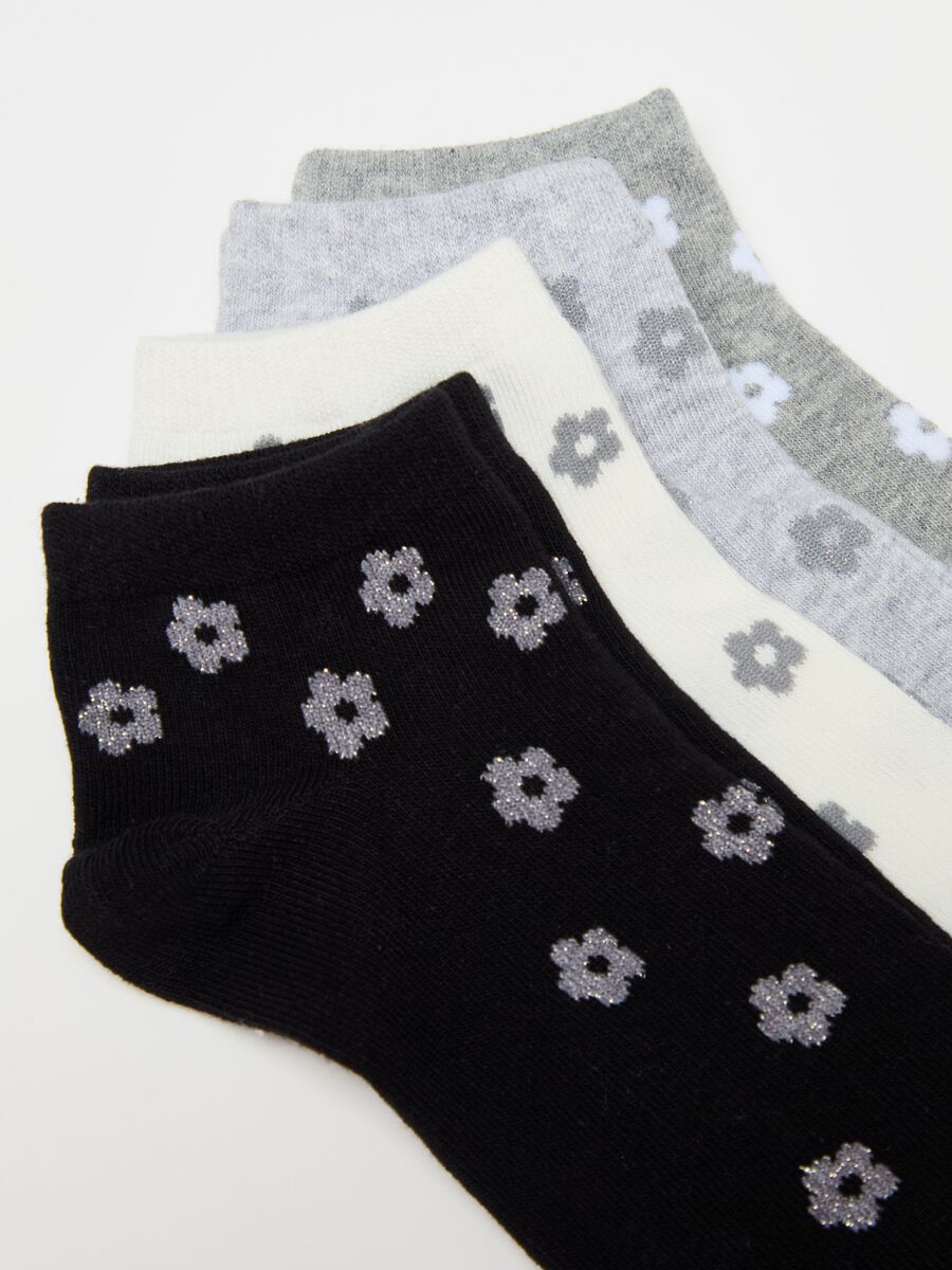 Multipack siete calcetines invisibles con florecitas_1