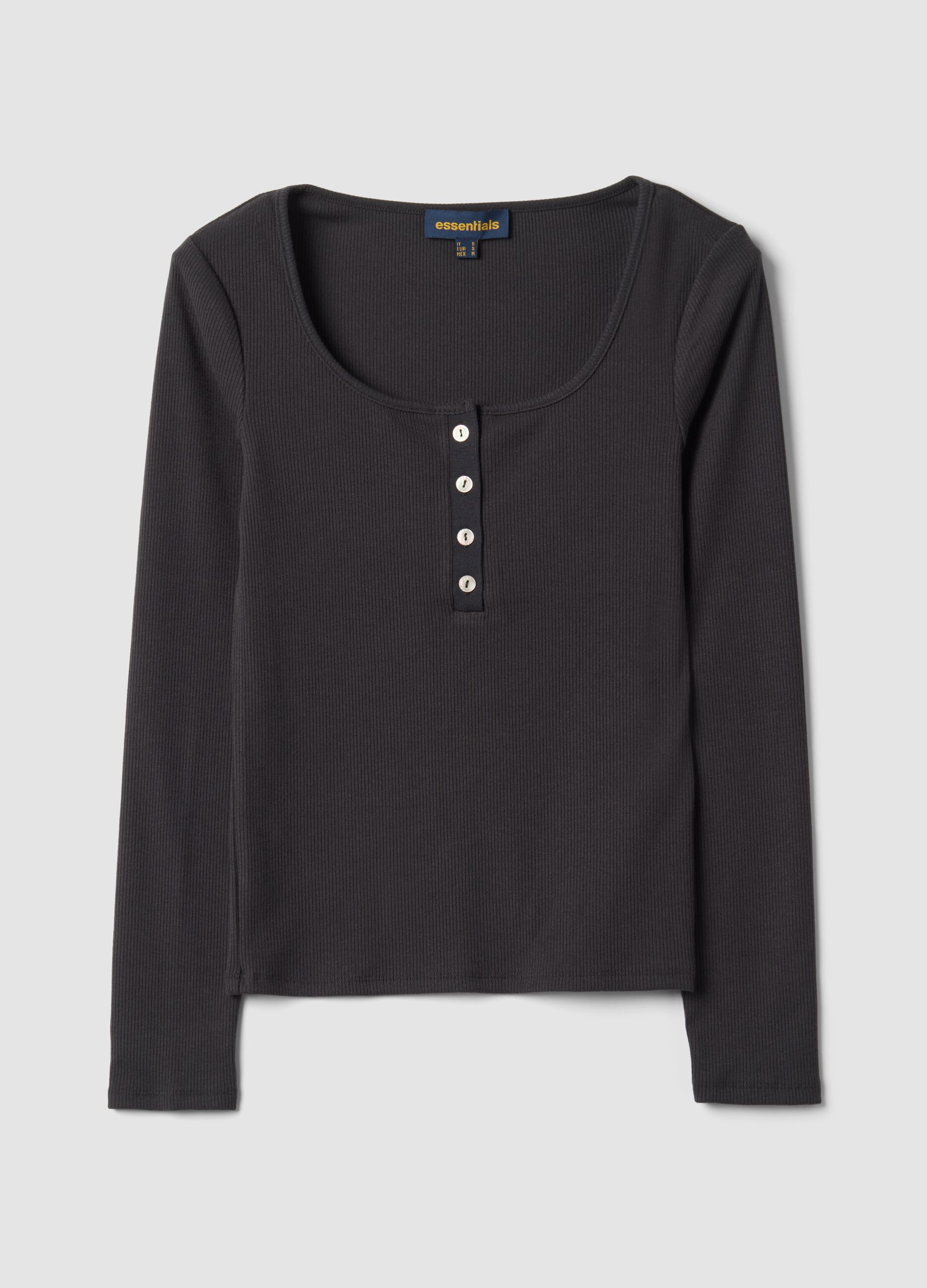 T-shirt nera in viscosa elasticizzata con girocollo