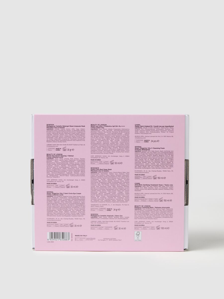 K-Beauty Box Too Hot to Miss 10 Korean Skincare Products - Actual Value: &euro;147_4