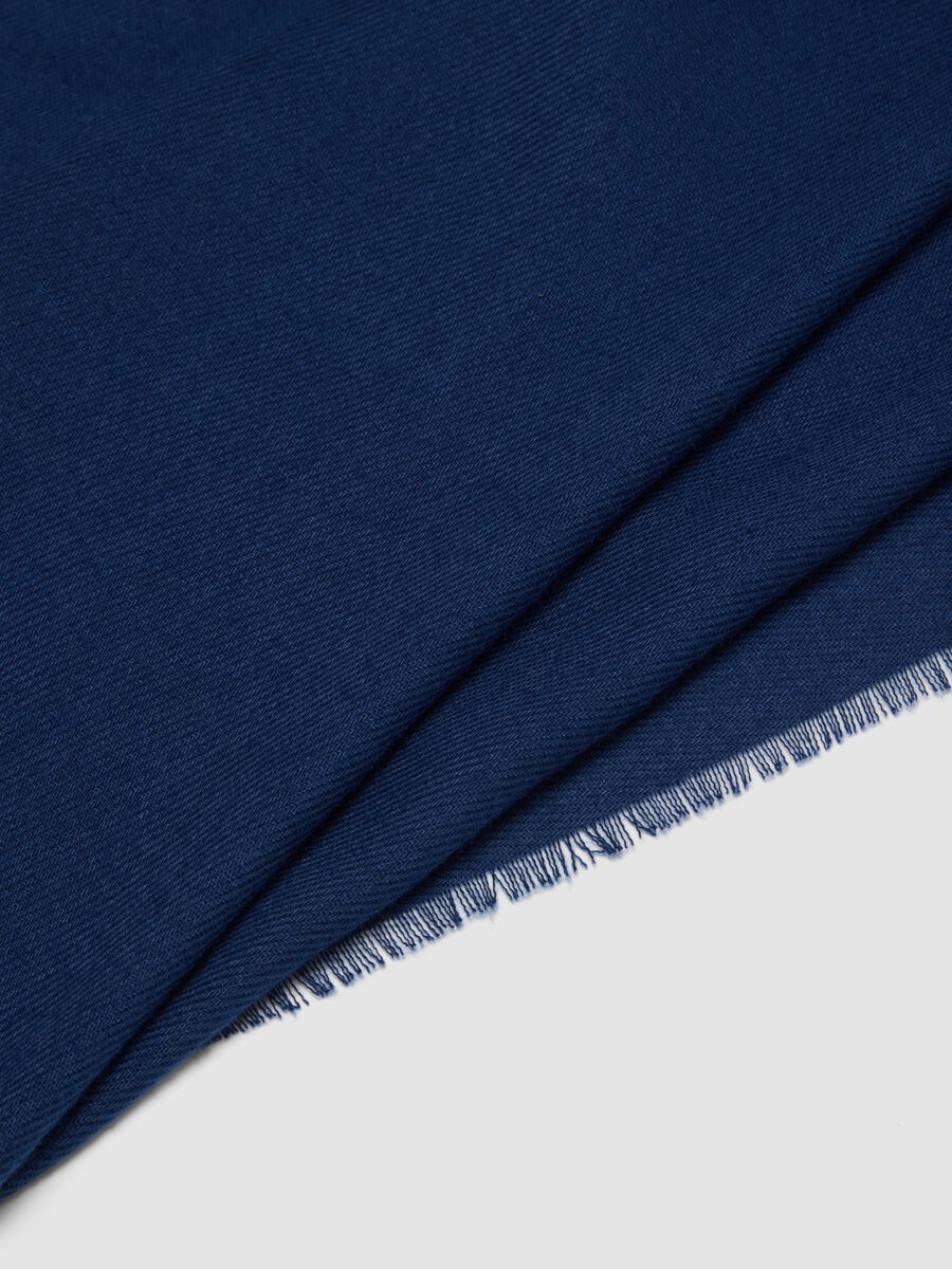 Navy blue scarf with fringes_2