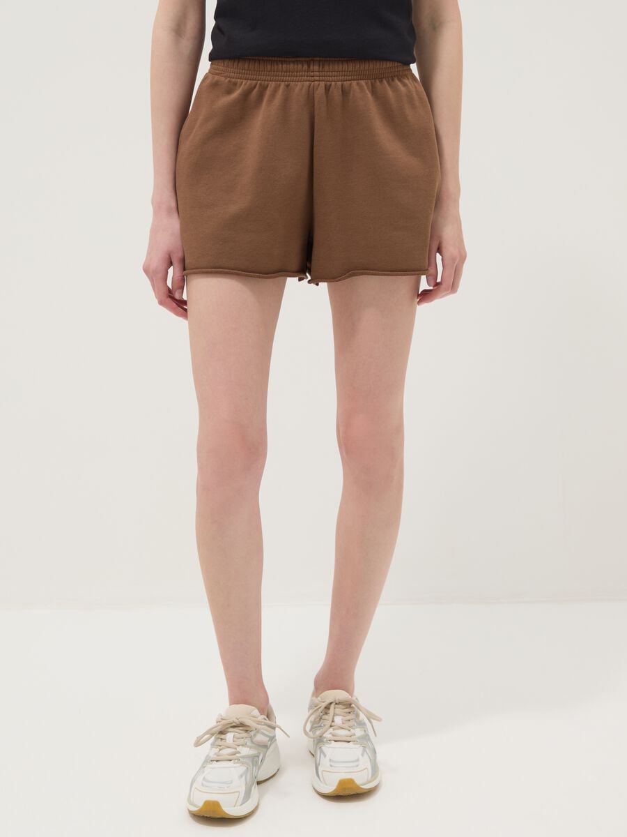 Brown cotton-blend shorts with elasticated waistband_1