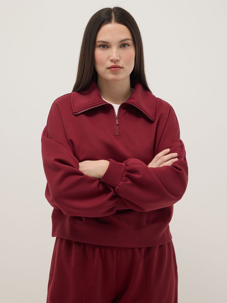 Red regular fit sweatshirt with fold-over collar and half zip_0