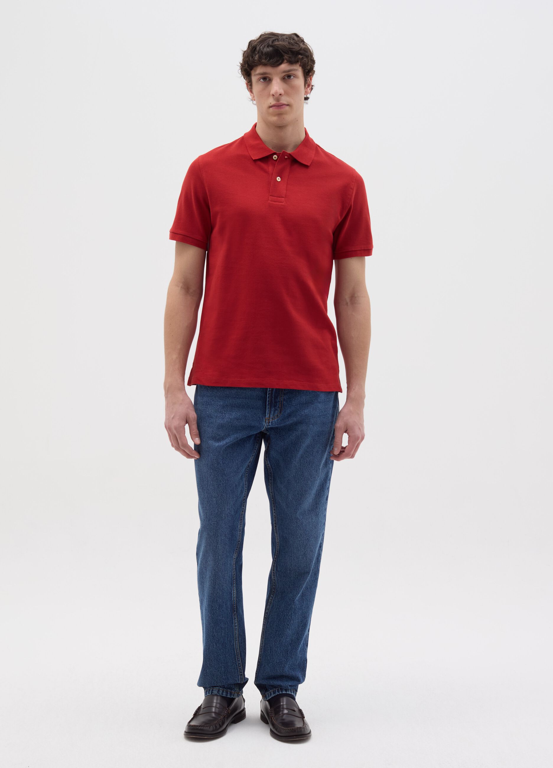 Solid colour polo shirt in organic cotton