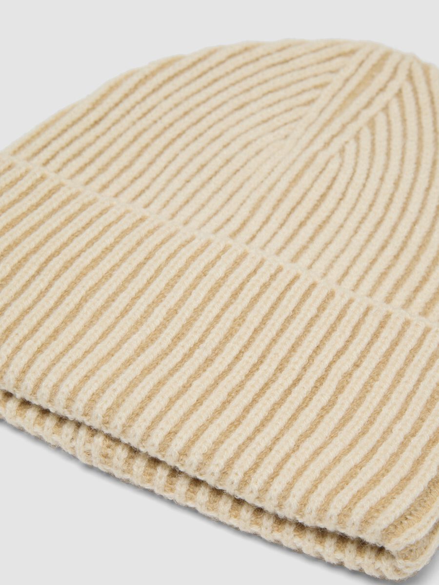 Beige ribbed knit beanie with turn-up_1