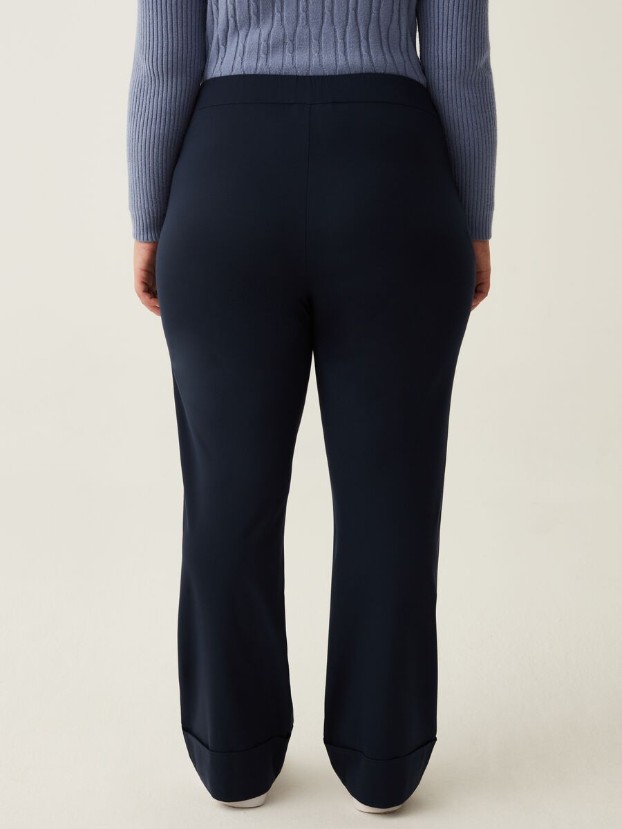 Curvy slim-fit, jersey trousers_2