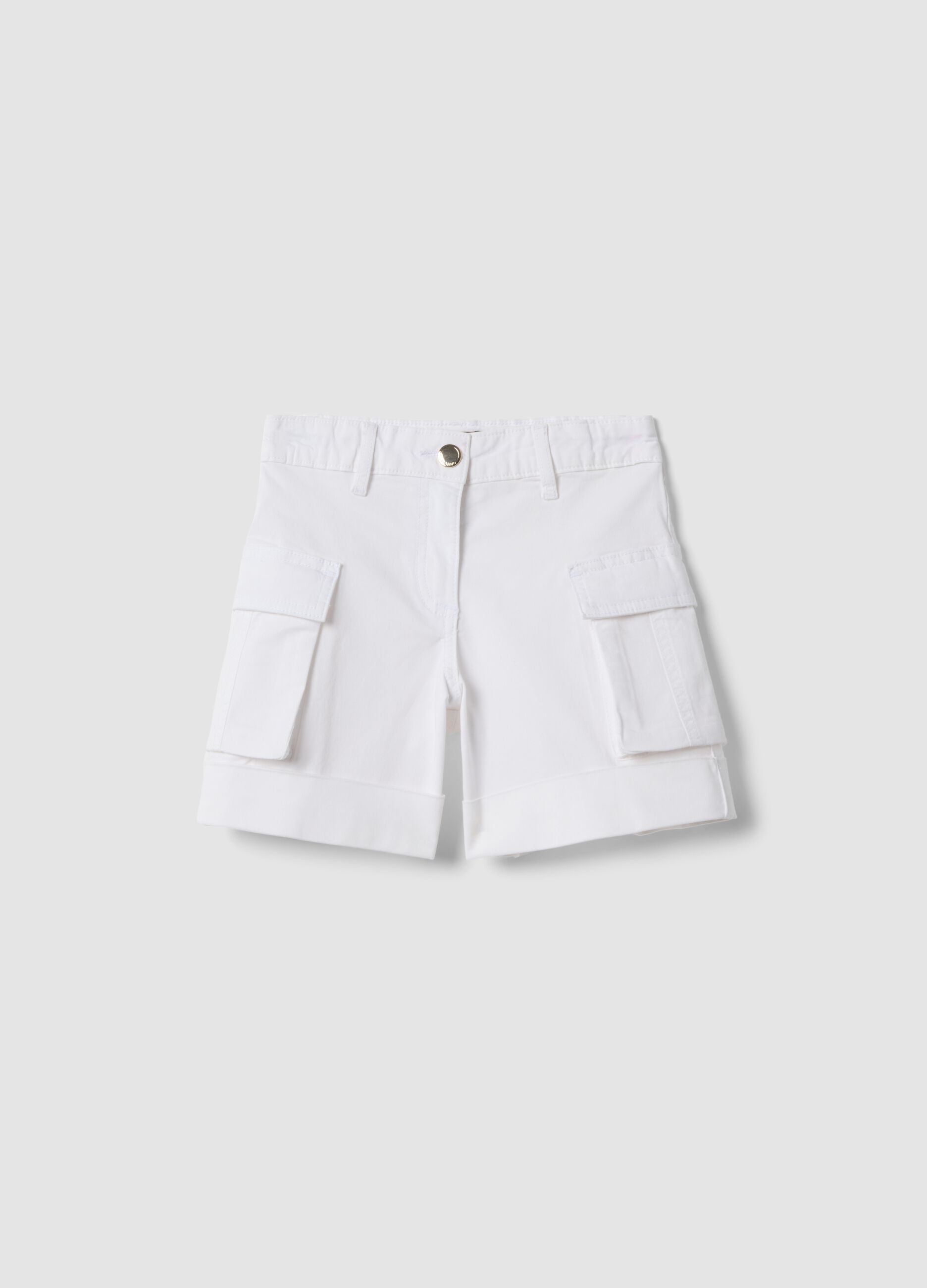 White stretch cotton cargo shorts