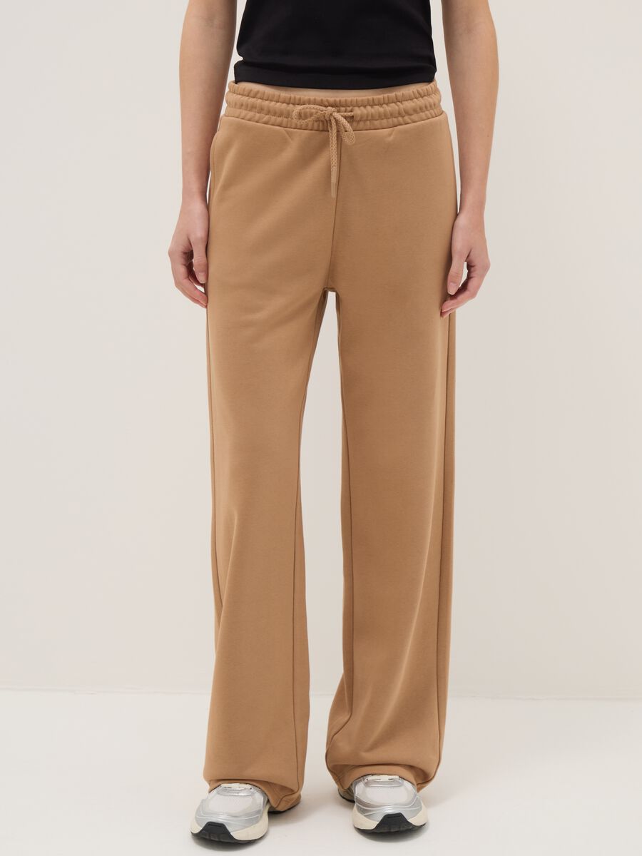 Brown cotton blend regular fit trousers_1