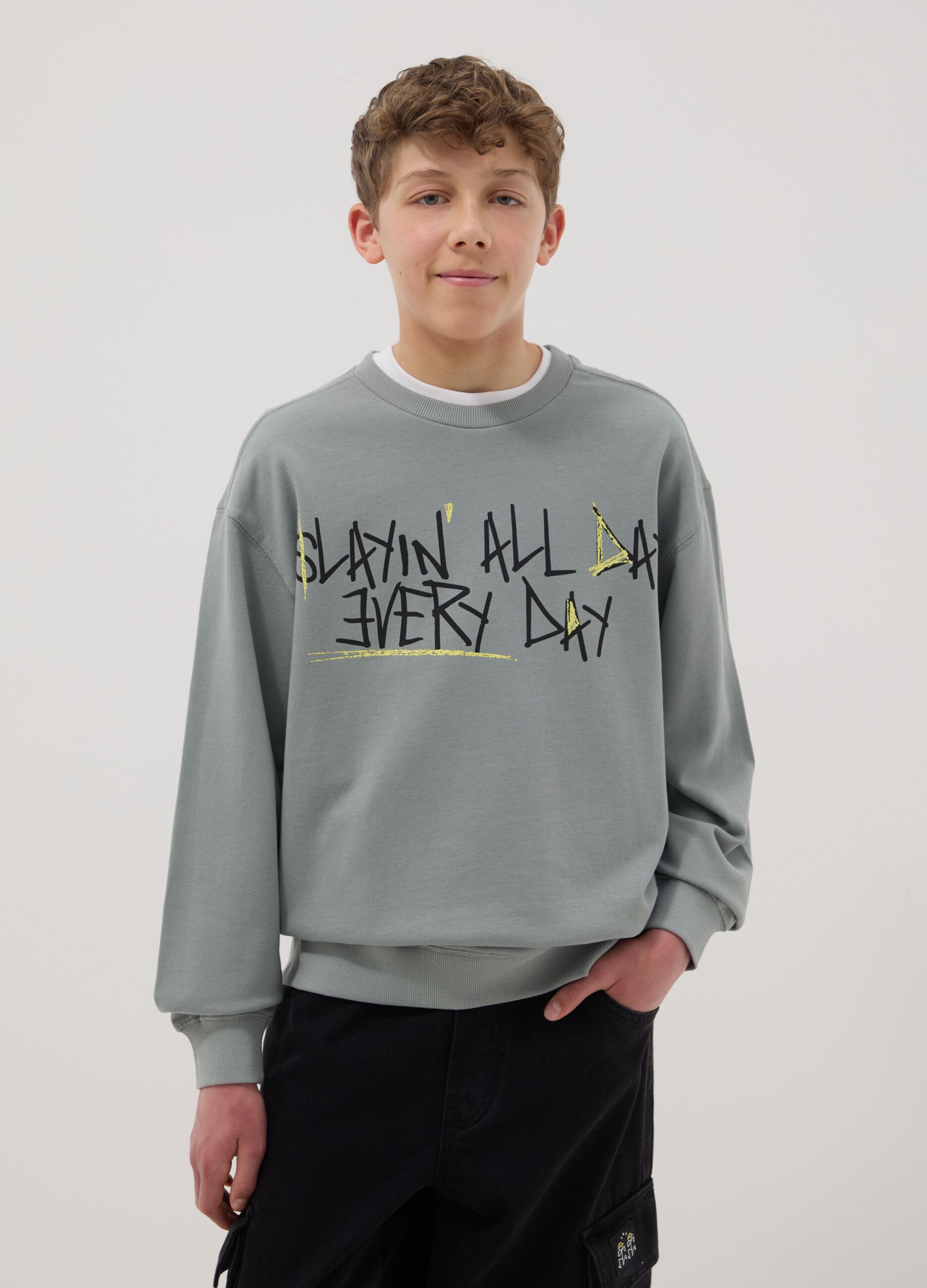 Over fit green pure cotton sweatshirt for boys with print