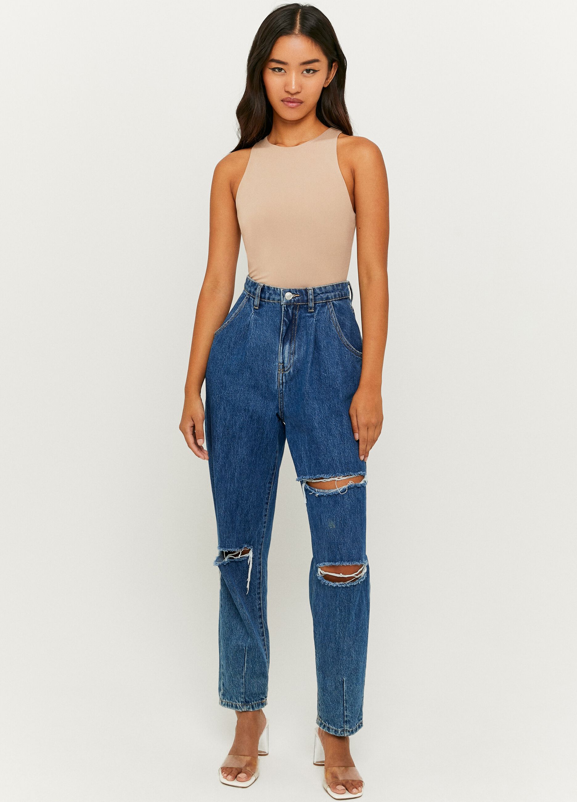 Slouchy jeans with rips