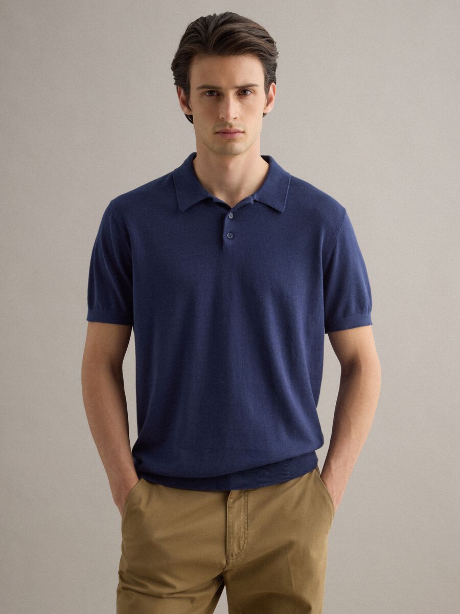 Regular fit blue polo made of cotton, linen, and silk blend_1