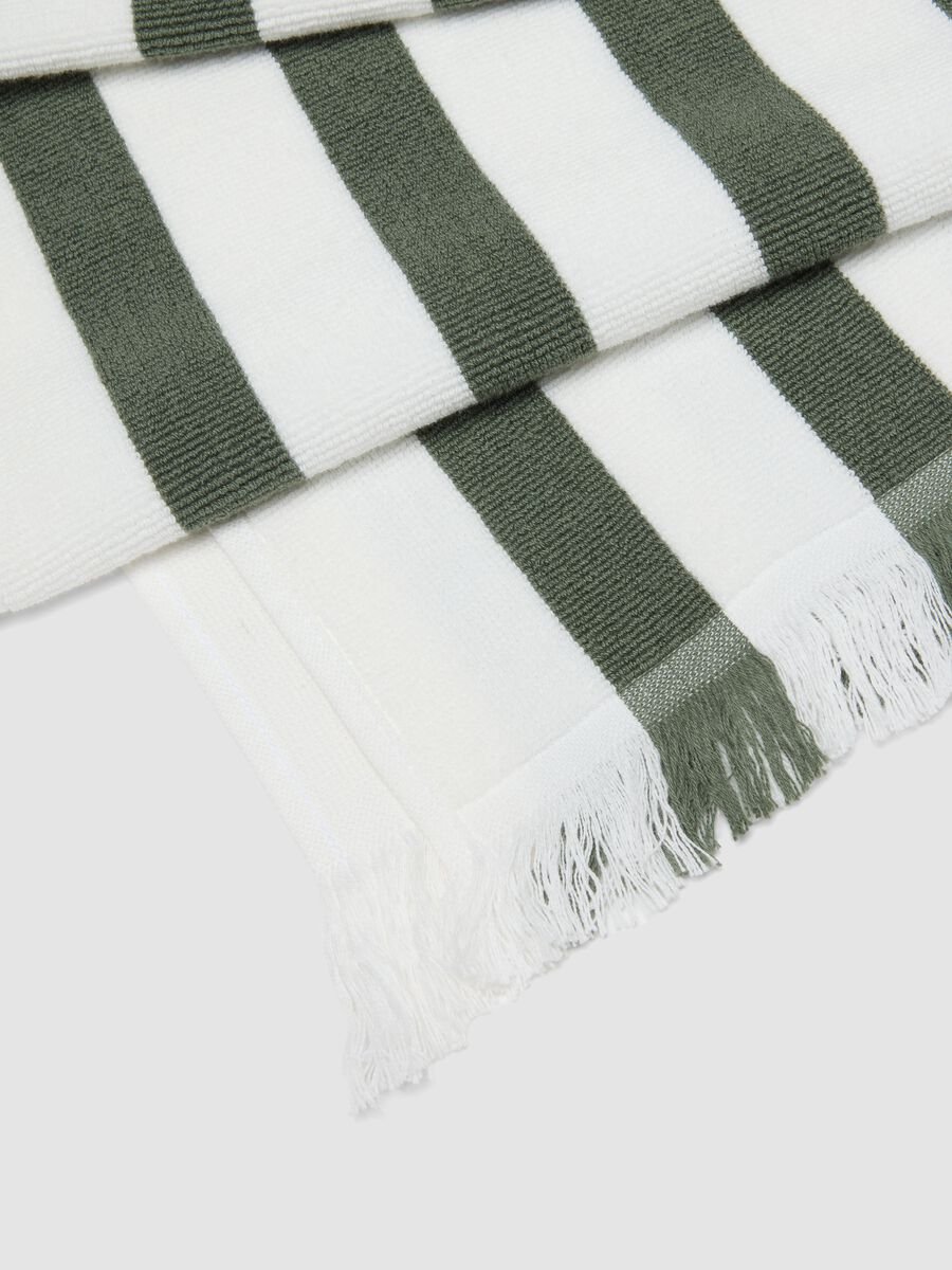 Telo mare multicolor in puro cotone a righe_1