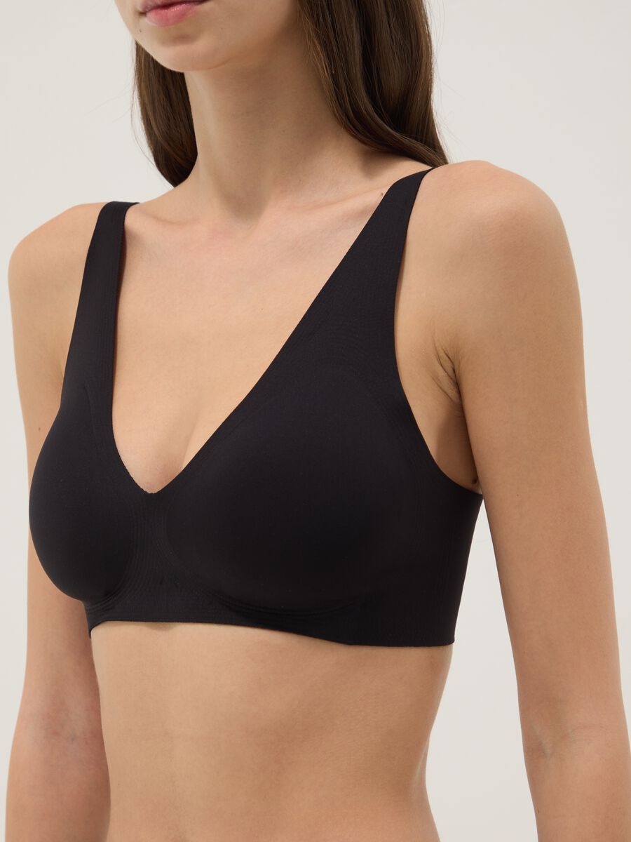 Black bra with removable padding_1