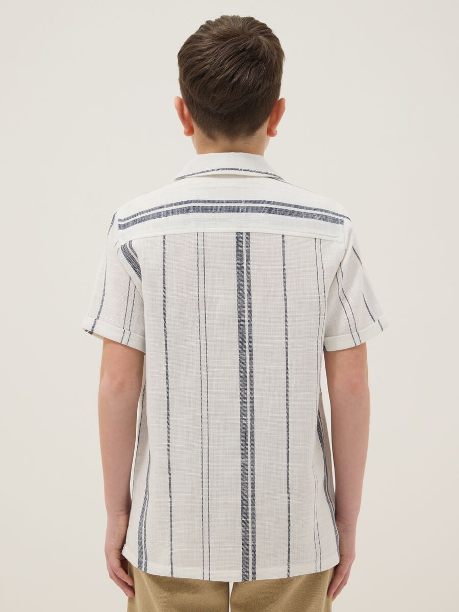 Boy's regular fit multicolour striped pure cotton shirt_1