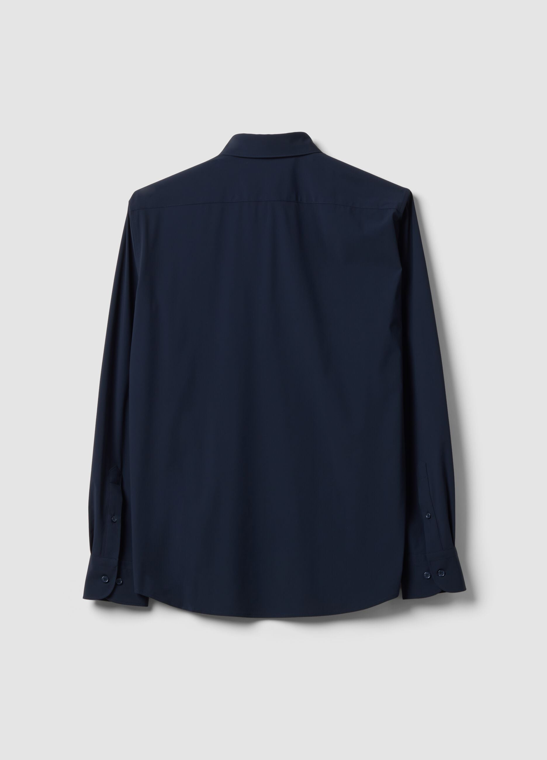 Blue slim-fit shirt in breathable stretch fabric with 4-way stretch