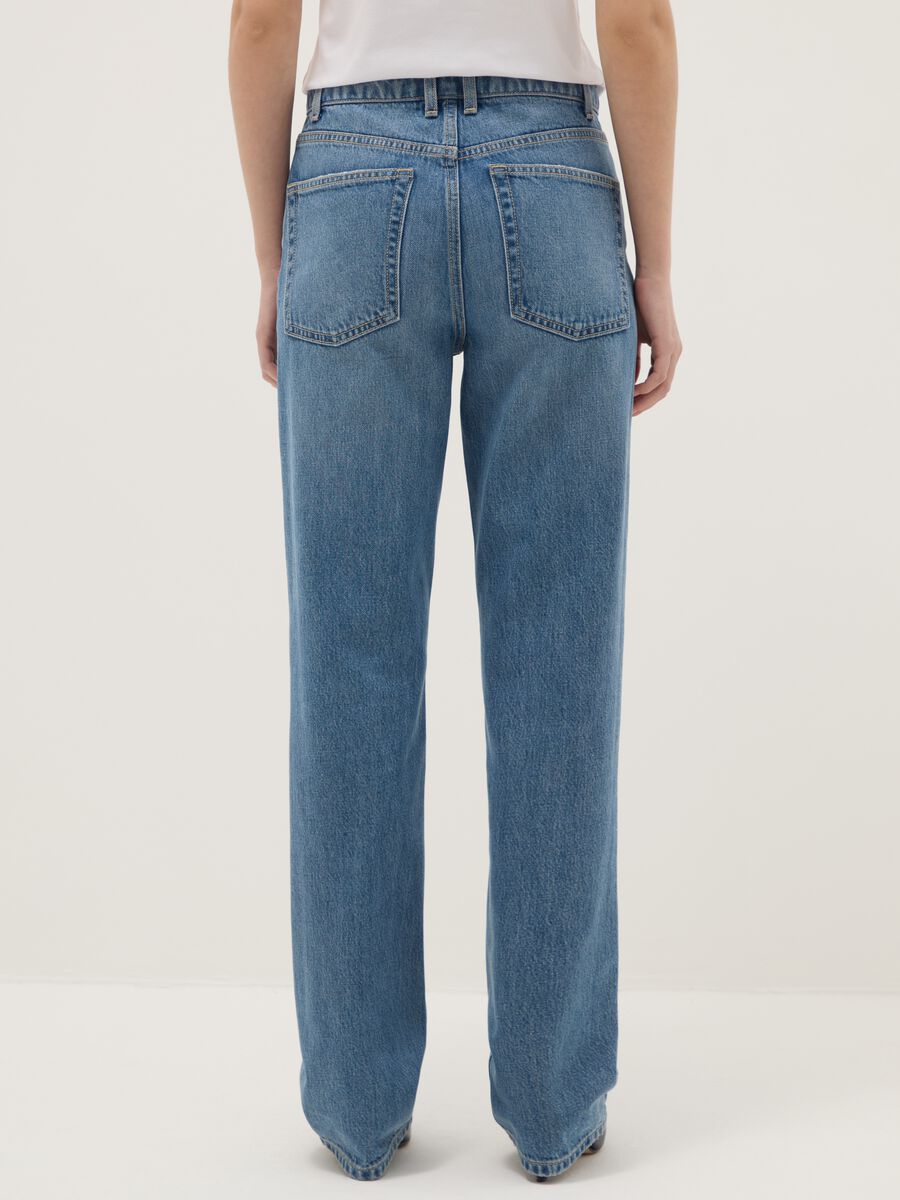 Blue cotton straight fit jeans_3