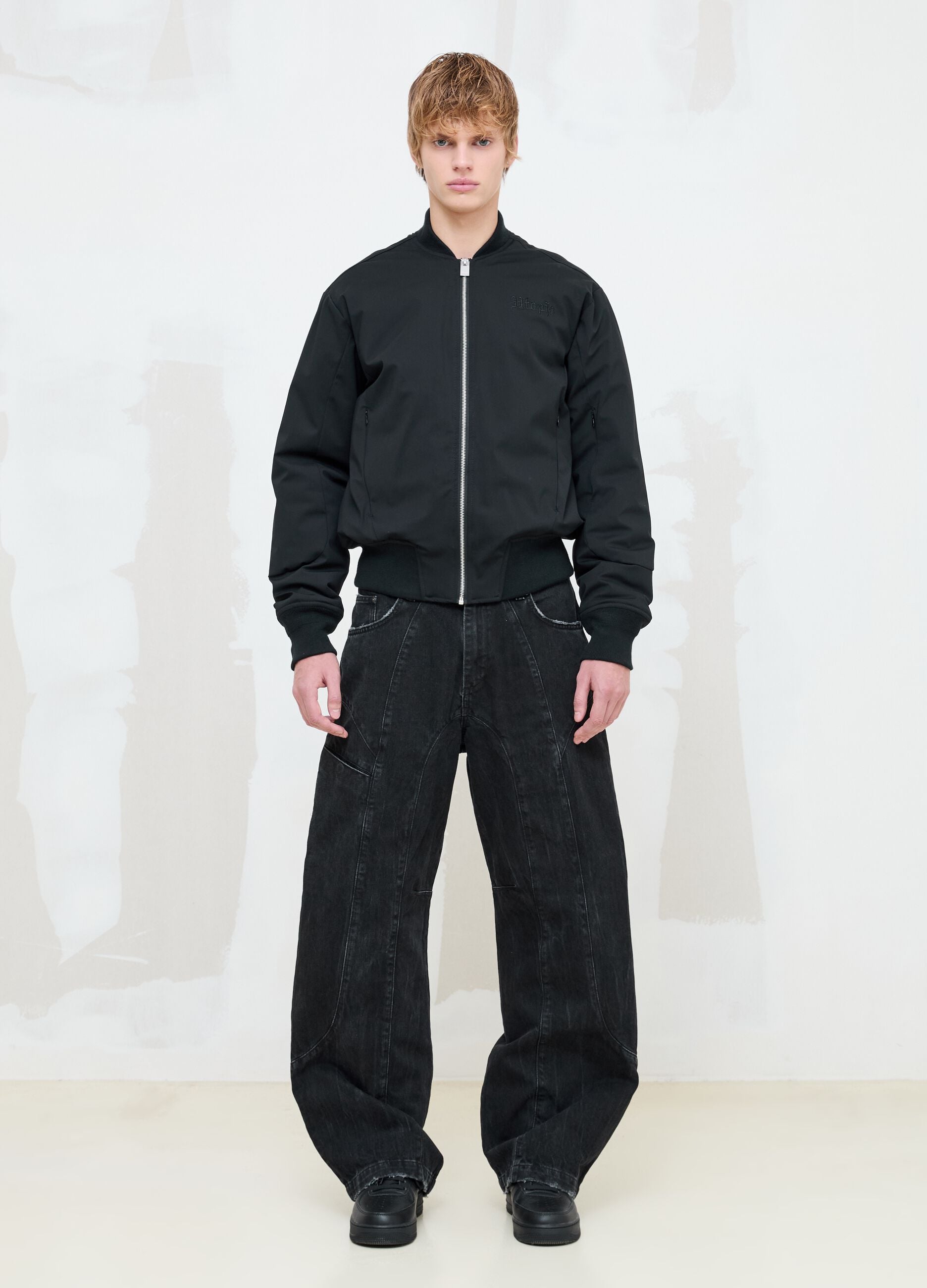 Schwarze Nylon-Bomberjacke