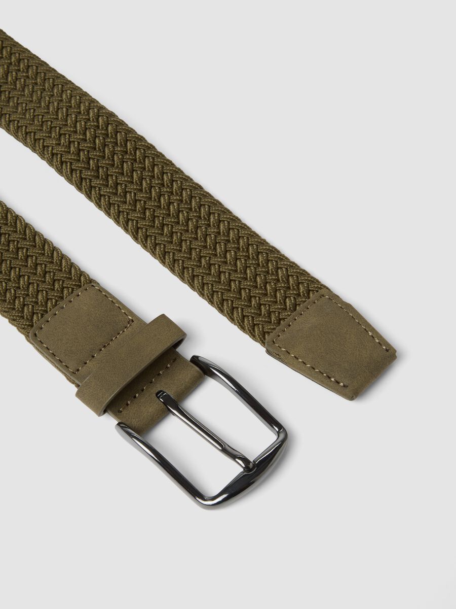 Green woven belt with metal buckle_1