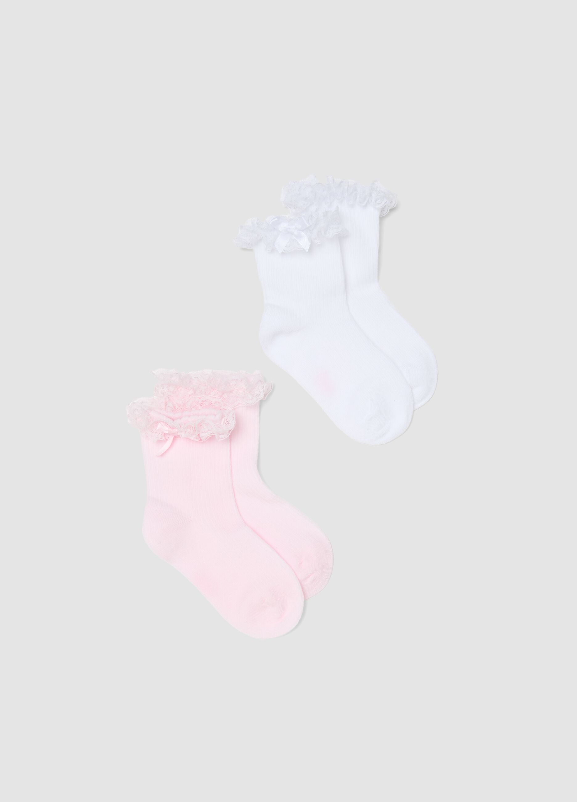 Zweierpack kurze Socken aus multicolor Baumwoll-Mix f&uuml;r Babys mit R&uuml;schen