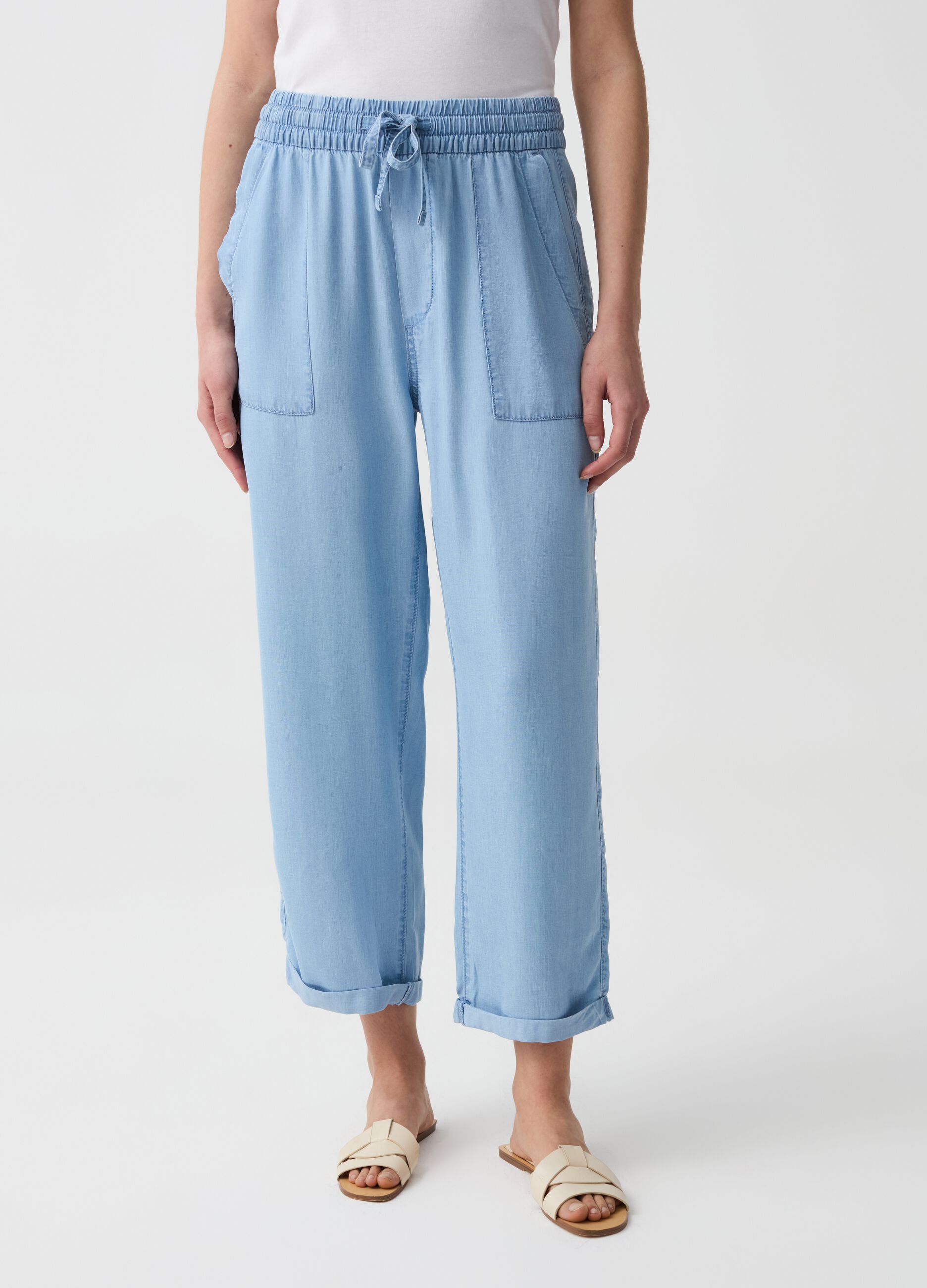 Wide-leg denim-effect joggers with turn-ups