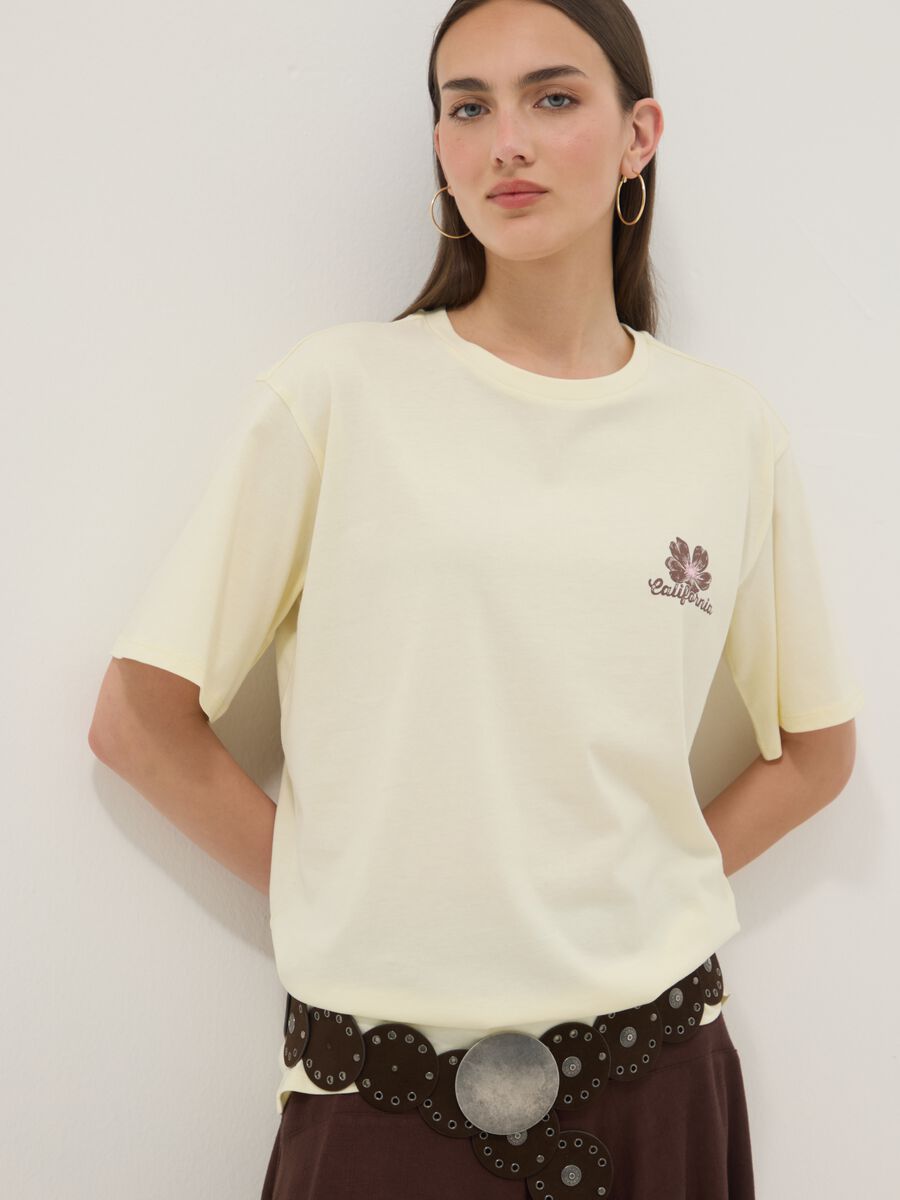 Gelbes T-Shirt aus reiner Baumwolle mit Print, Relaxed Fit_0
