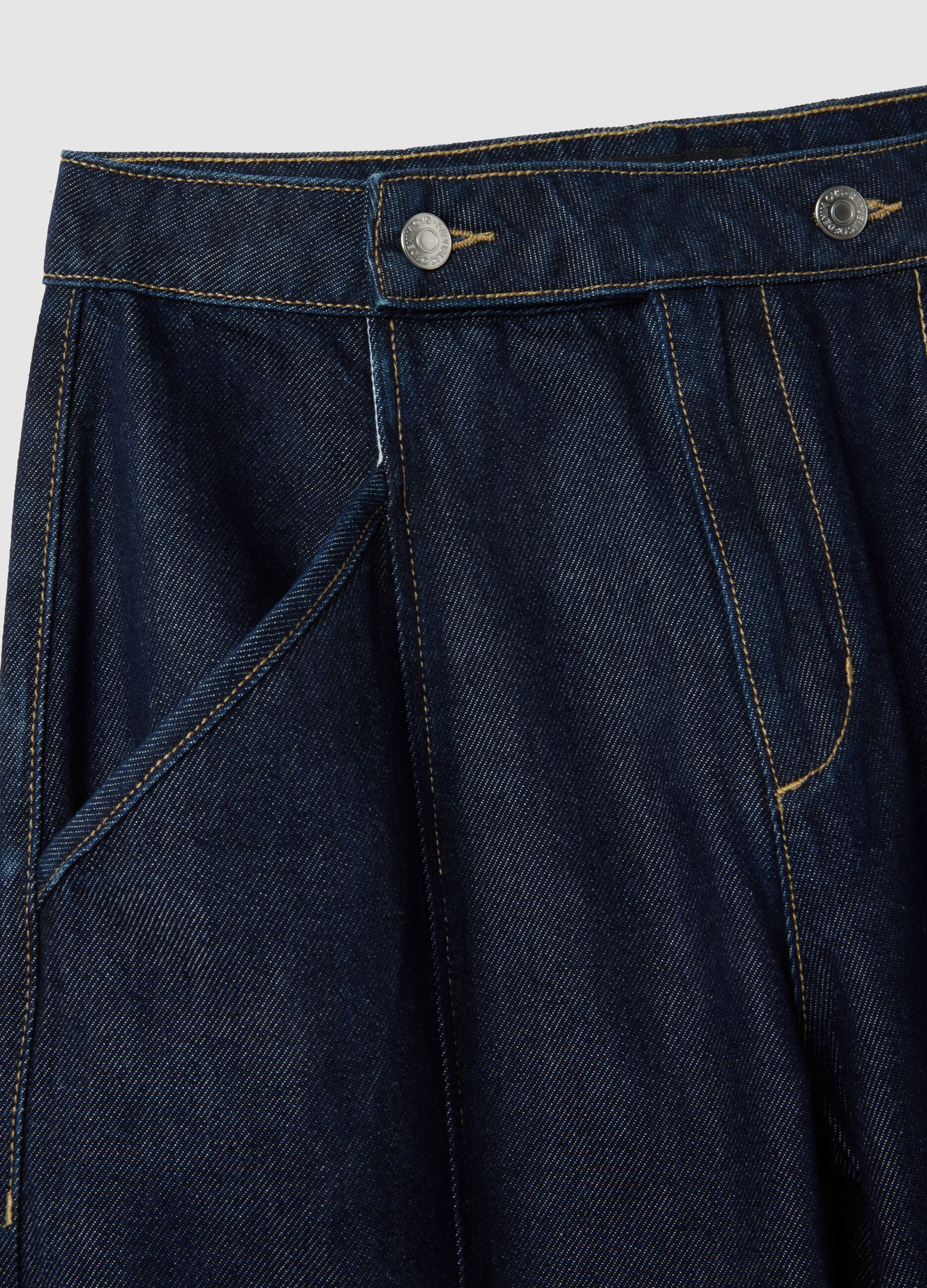 Weit geschnittene blaue Jeanshose aus Baumwollmischung