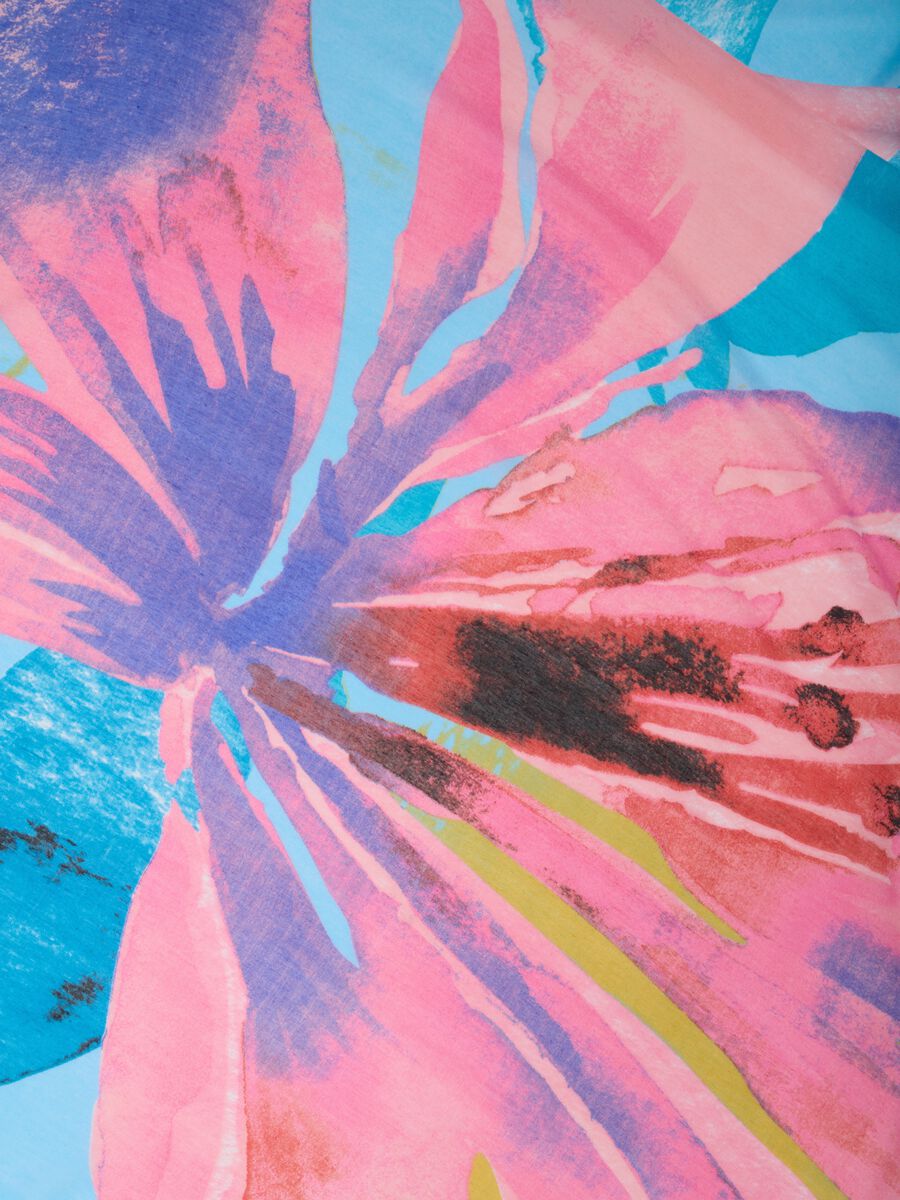 Len&ccedil;o multicolor com estampado floral_1