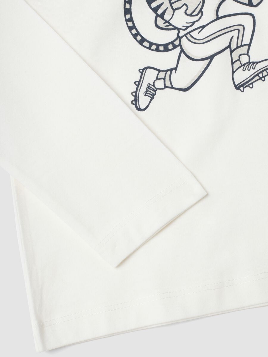 T-shirt bianca in puro cotone organico con stampa college_3
