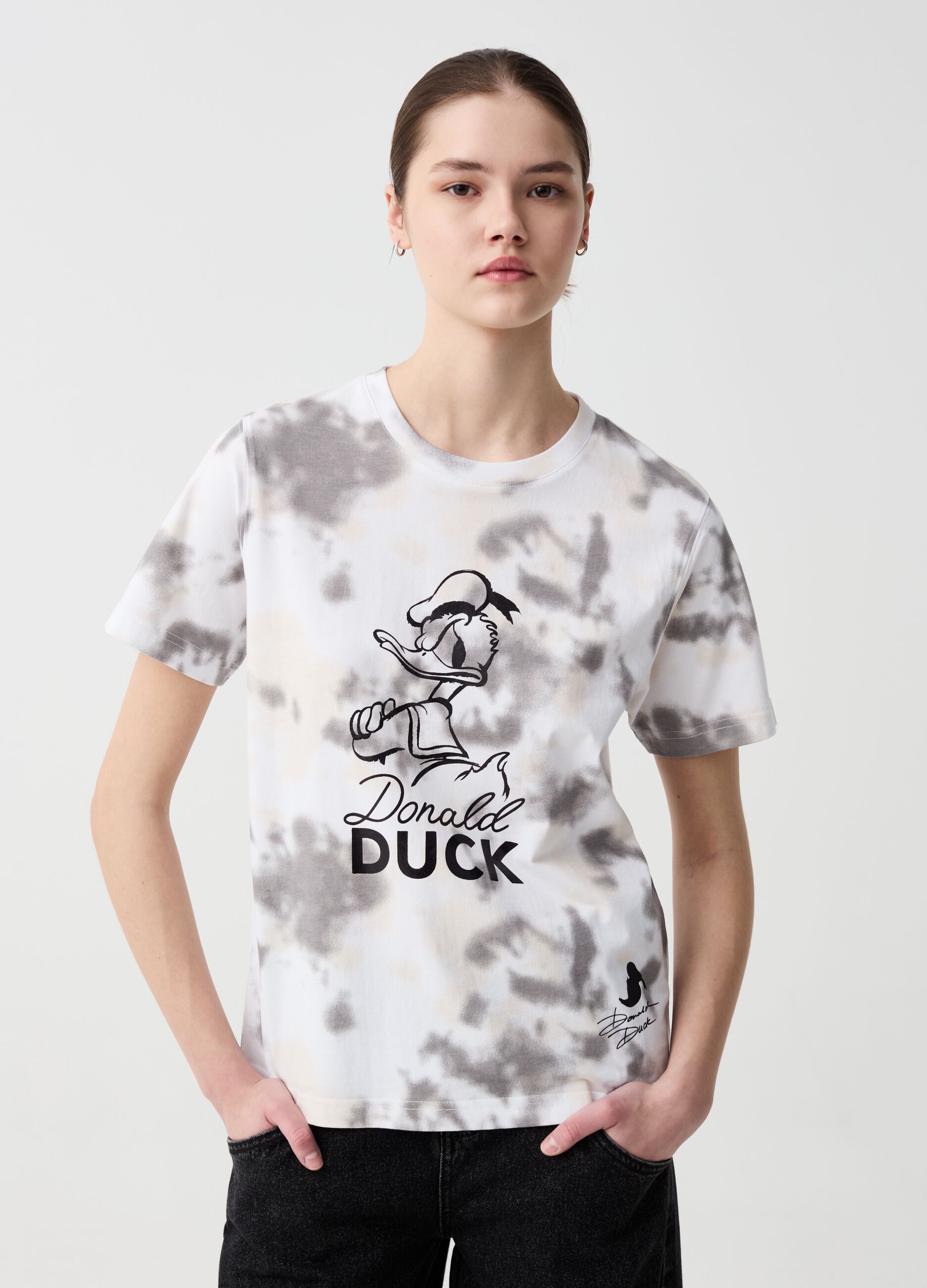 Tie-dye T-shirt with Donald Duck 90 print