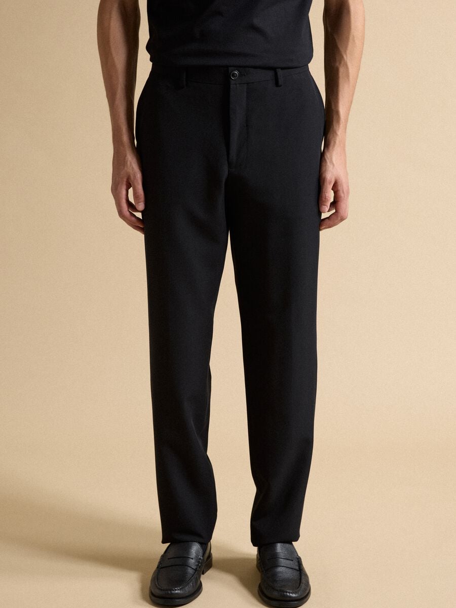 Pantaloni formali neri in viscosa elasticizzata slim fit_1
