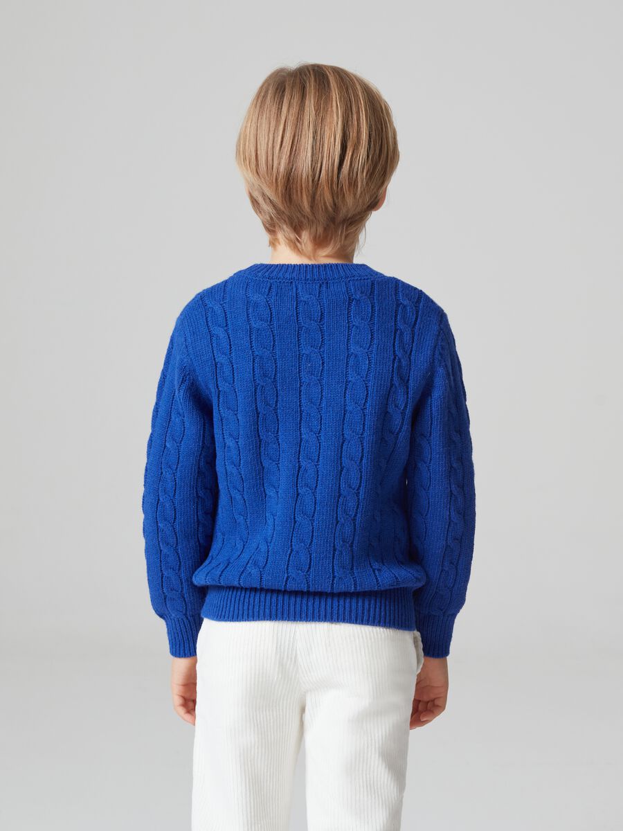 Pullover with cable-knit design_2
