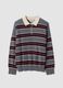 Maglia grigia in misto lana a righe con colletto polo_4