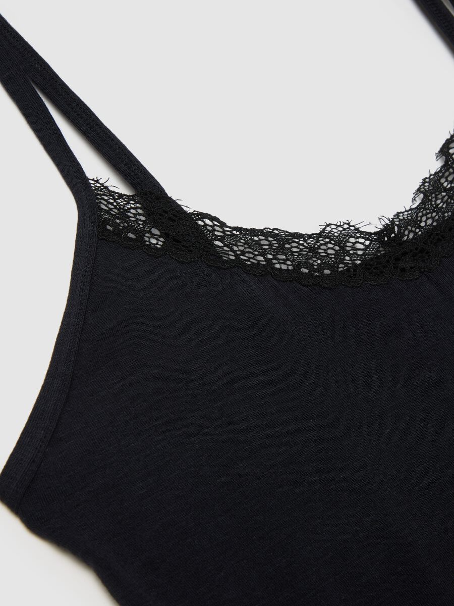 Black Regular Fit Vest_5