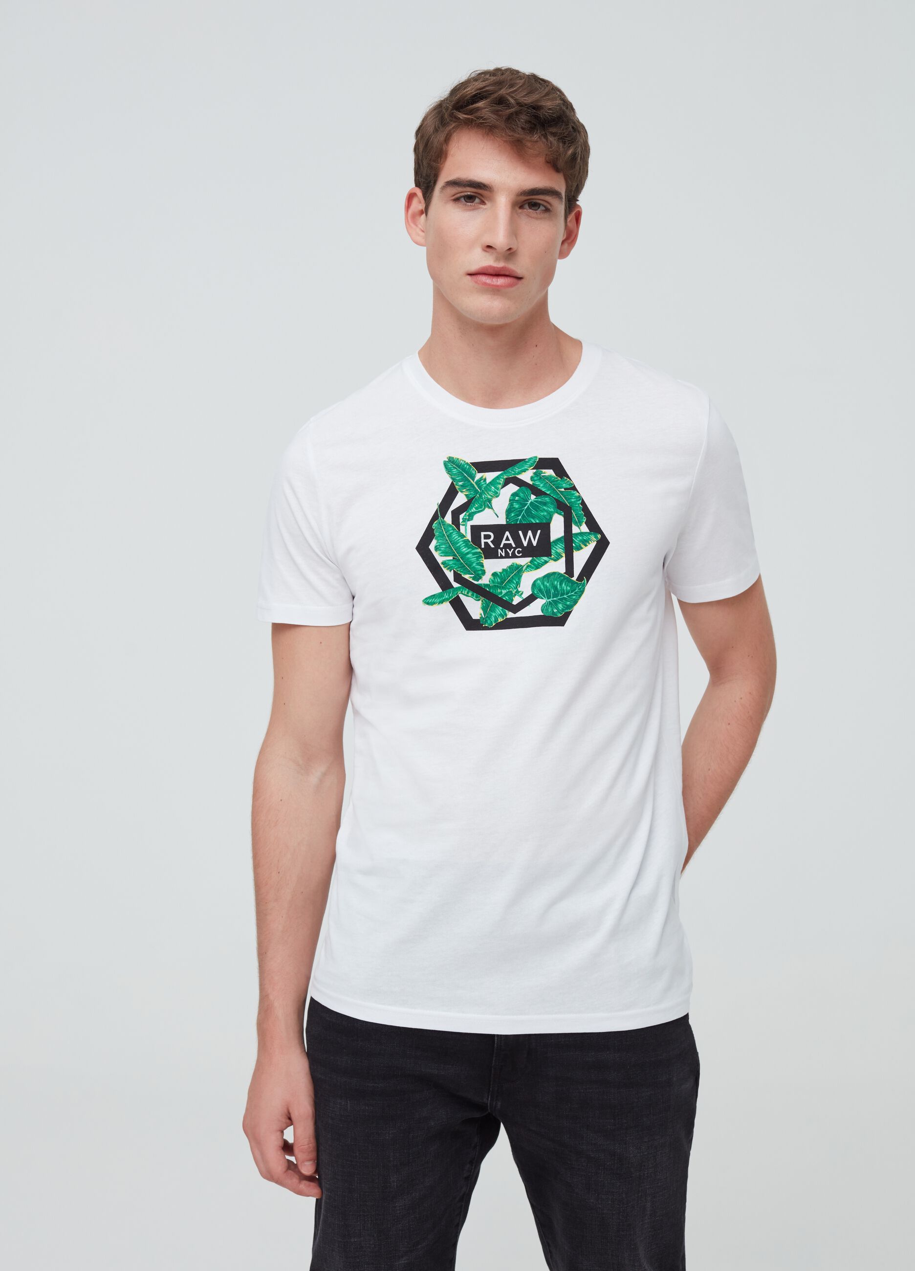 Camiseta de algodón 100% estampado hojas