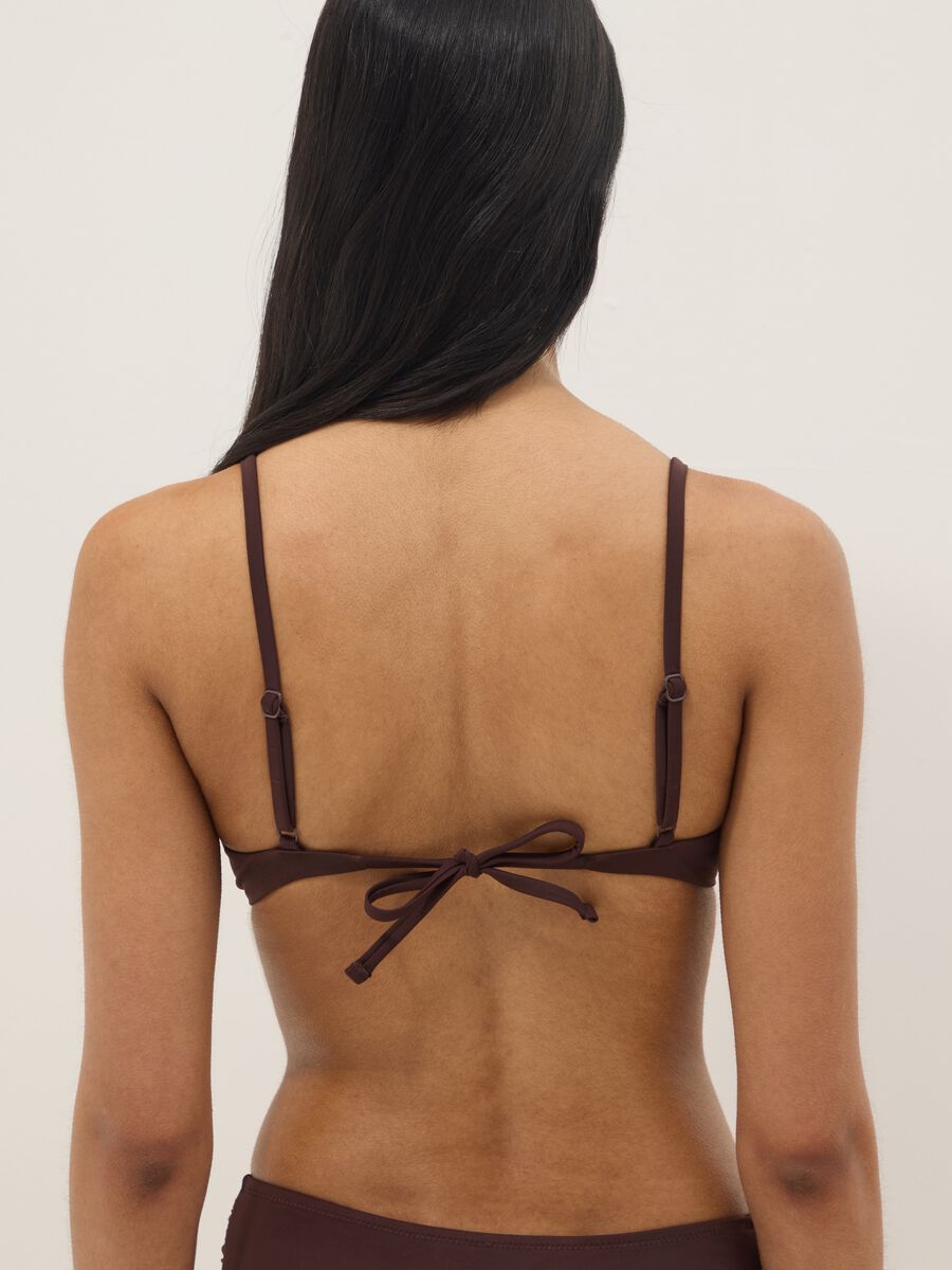 Braunes Triangel-Bikini-Top mit herausnehmbarer Polsterung_2