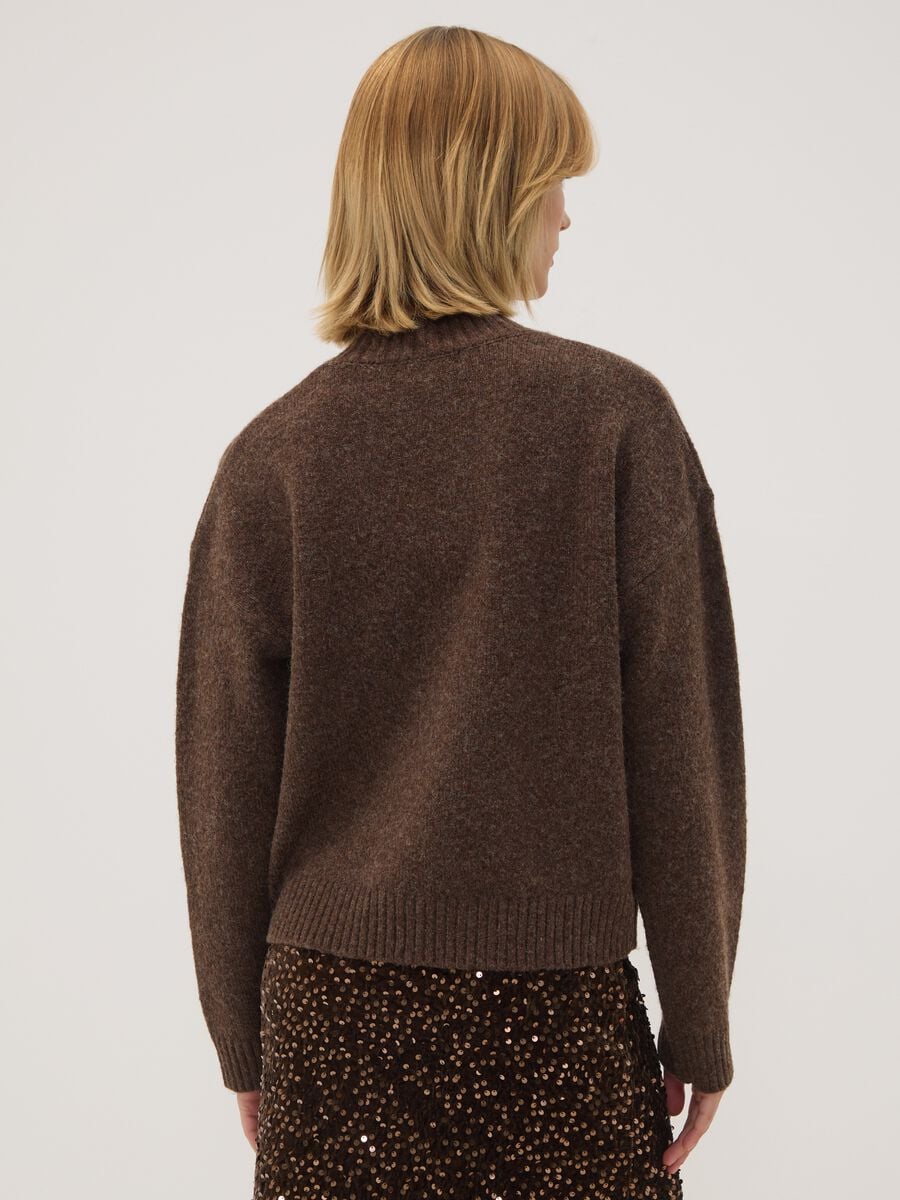 Brown wool-blend jumper with high neck, oversized fit_3