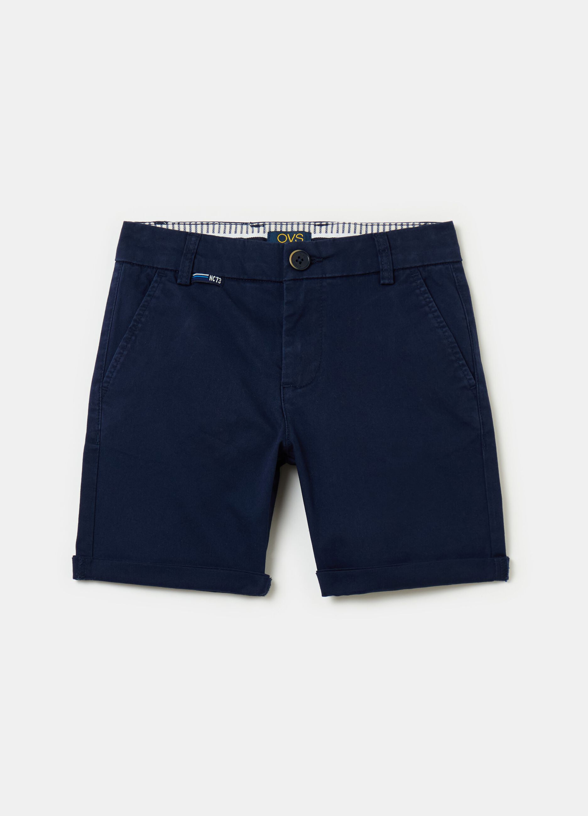 Chino Bermuda shorts with pockets