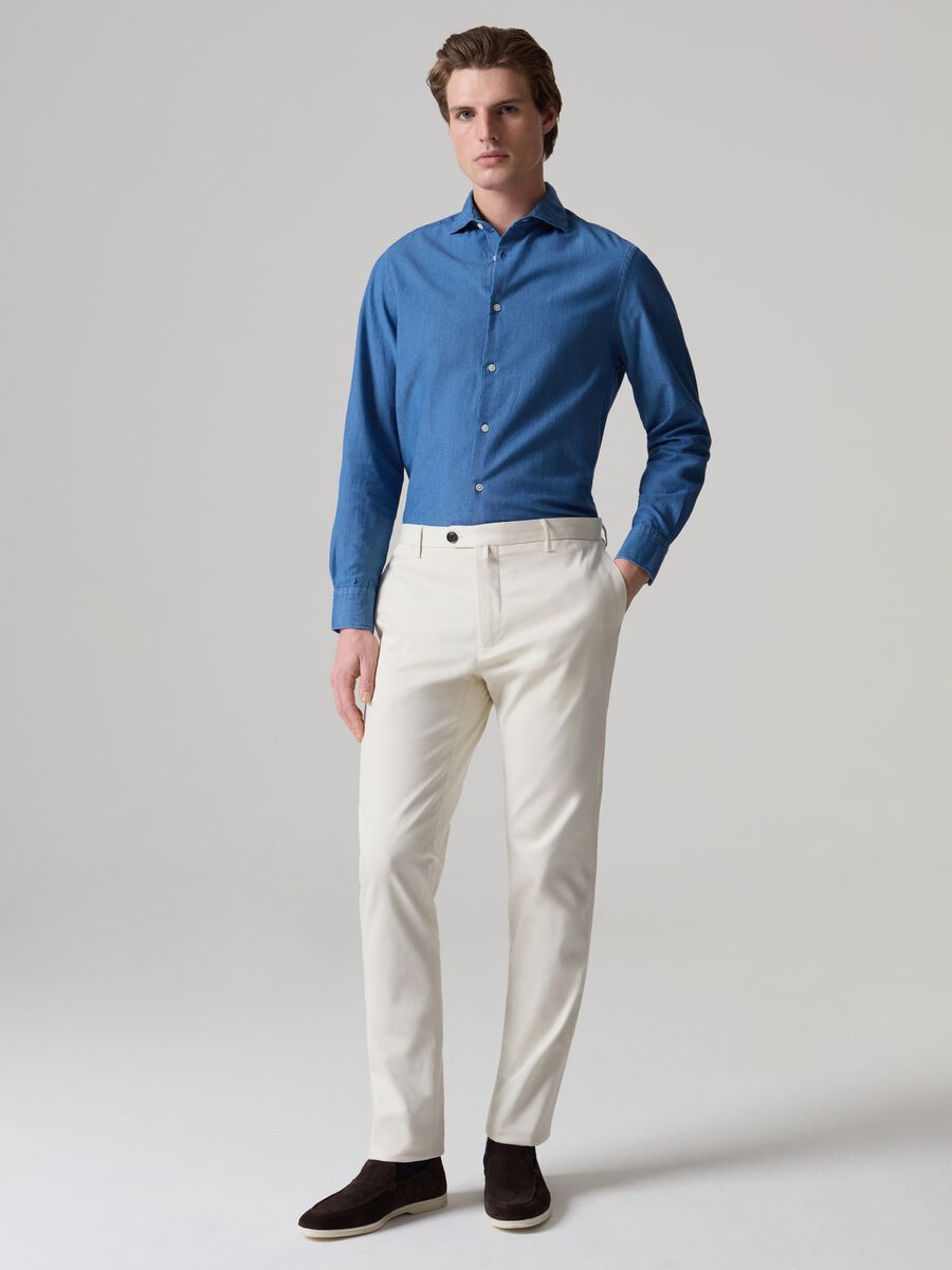 Contemporary City chino trousers with five pockets_0