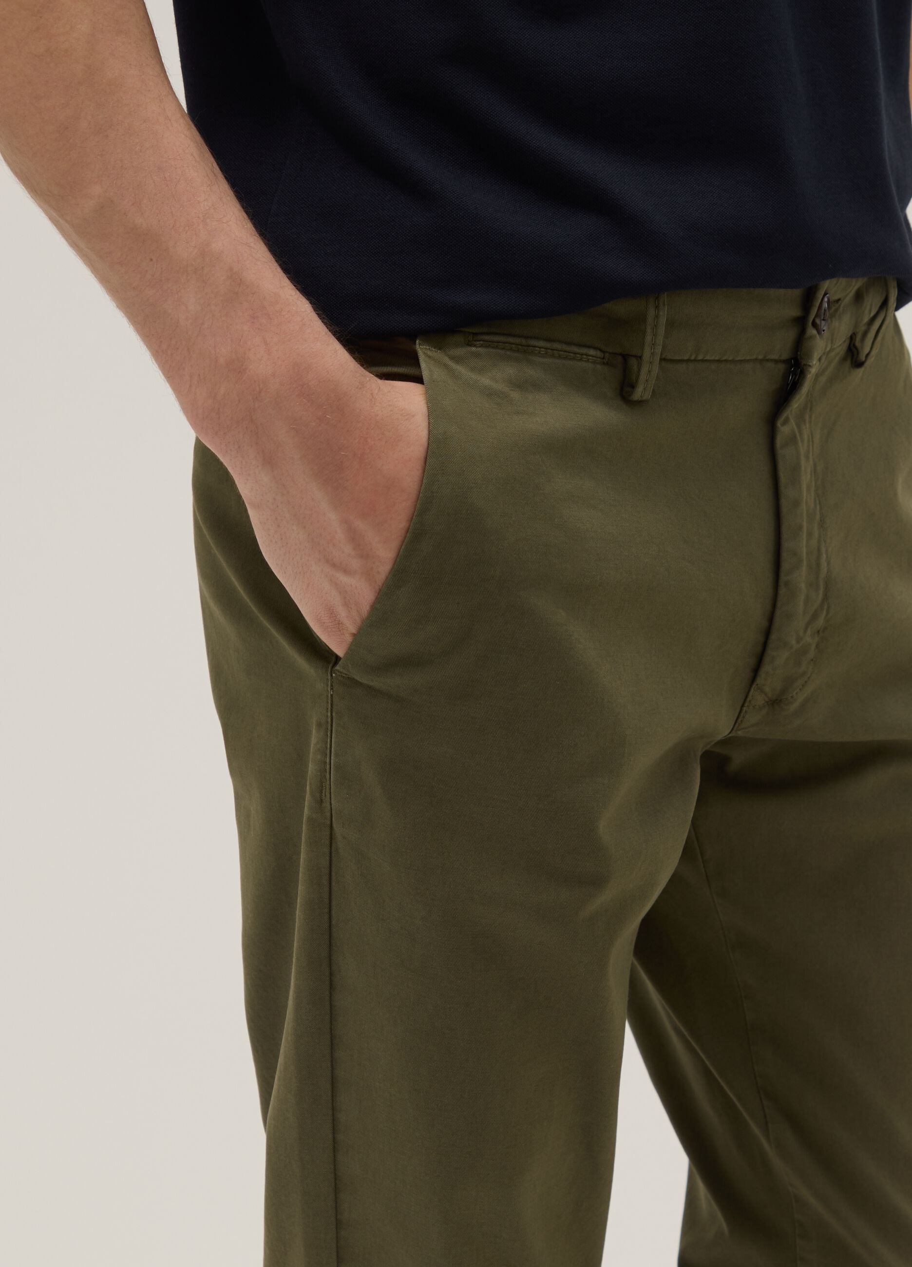 Green slim-fit stretch cotton chino trousers