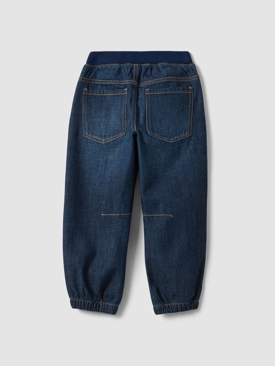 Jogger denim blu in misto cotone e viscosa con vita elasticizzata relaxed fit_1